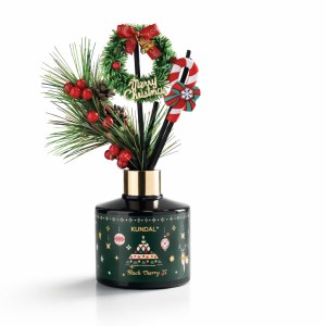 Придбати оптом Аромадифузор для дому новорічний Kundal Perfume Diffuser Christmas Edition Baby Powder&Black Cherry 200ml*2ea (набір)