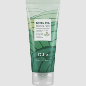 Придбати оптом Зволожуюча пінка для обличчя з екстрактом зеленого чаю Green Tea Cleansing Foam Ottie - 150 мл